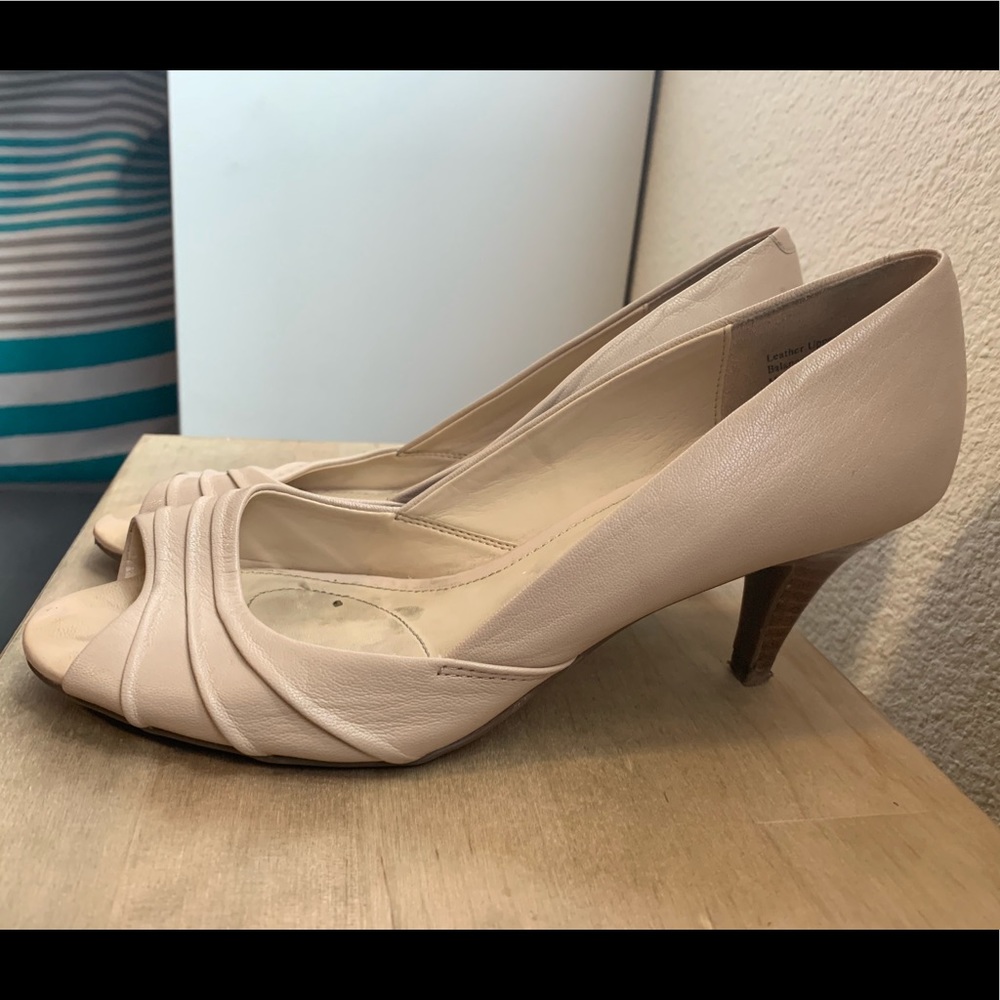 Kelly & Katie Nude Pumps